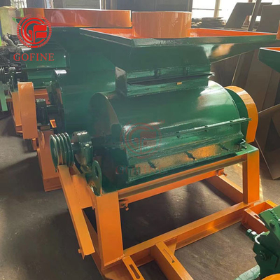 SS 320 شبكة مسحوق اليوريا طاحونة 6 مم تغذية 10t / H 22KW